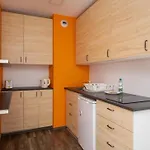 Riverside Comfort Apartment By Bookinghost